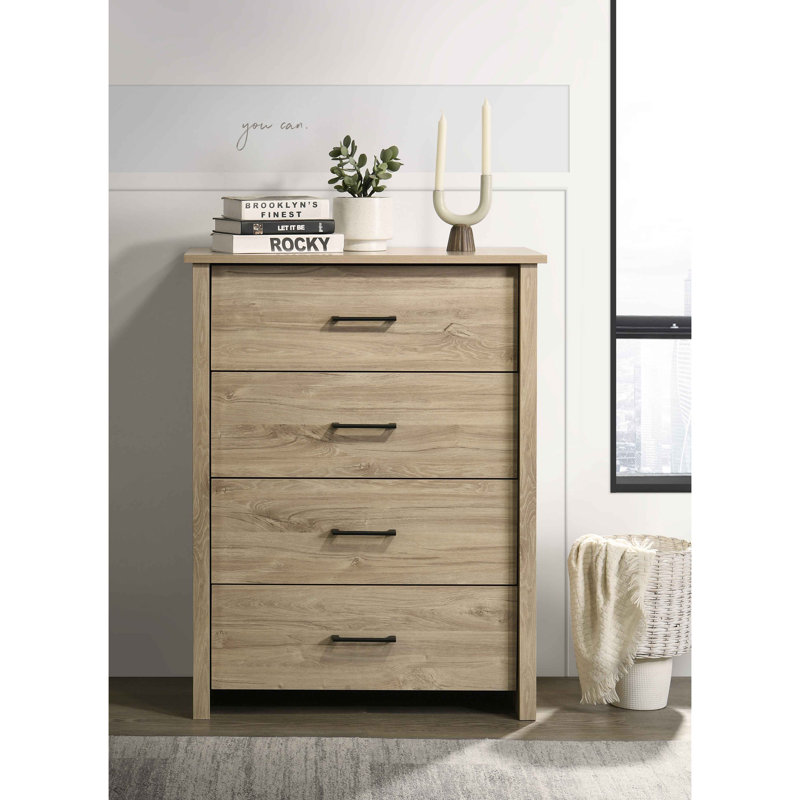 Commode 4 tiroirs avec poignées Celeste, Chêne clair