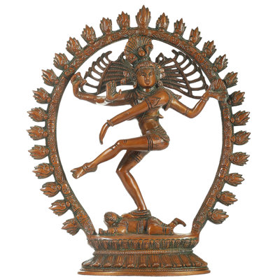 Le dieu Shiva comme Nataraja dans la danse cosmique Mudra en laiton