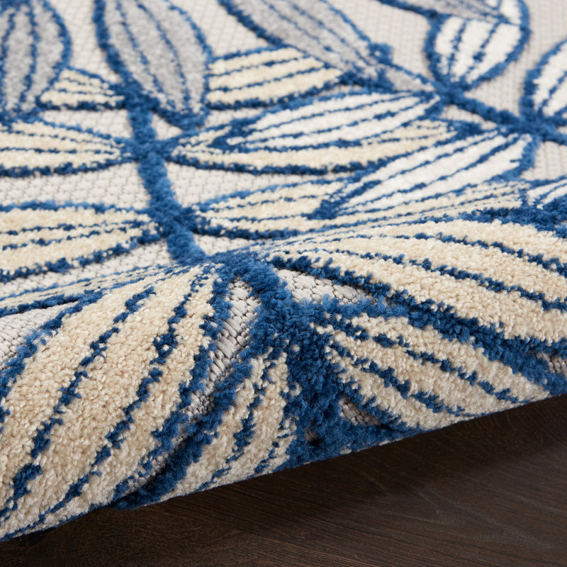 Adames Floral Indoor / Outdoor Rug, Round 7'10"