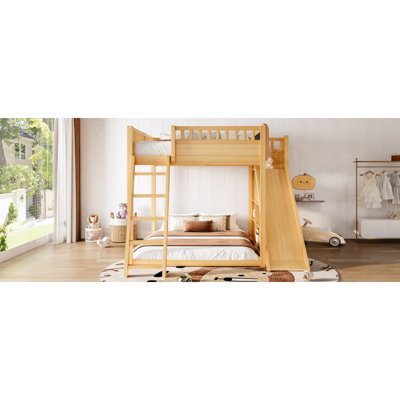 Lit mezzanine double avec tête de lit tapissier et tablettes de rangement, complet avec échelle et glissade, naturel