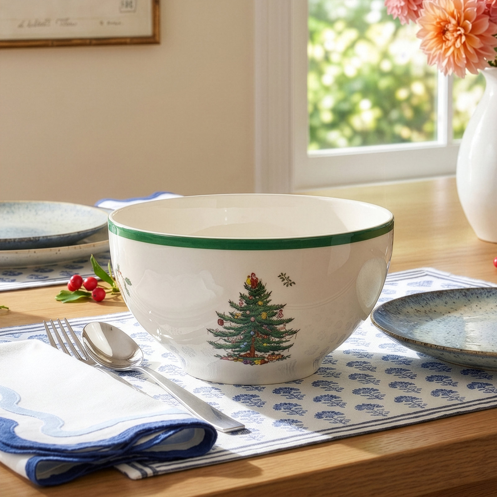Spode Christmas Tree Earthenware Rice Bowl