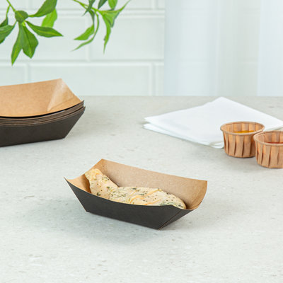 Restaurantware-Bio Tek 6 Ounce Boat Paper Boats, 400 Disposable #40 Food Trays - PE Lining, Durable, Black Paper Food Baskets, For Concession Stands, Picnics, or Fairs, Stackable