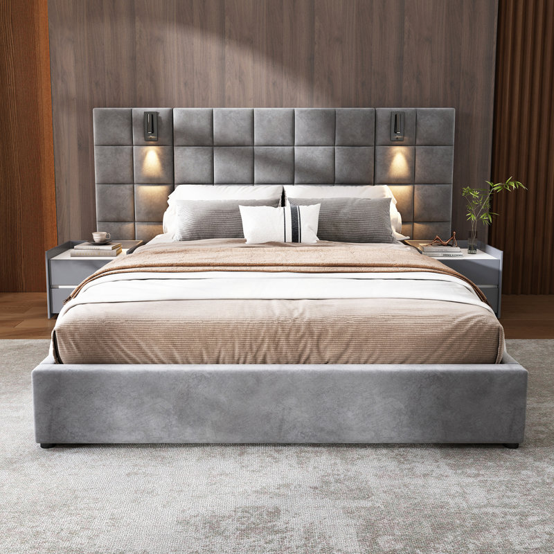 Lit tapissier luxueux en velours avec tête de lit large rembourrée et lampe de lecture compatible USB