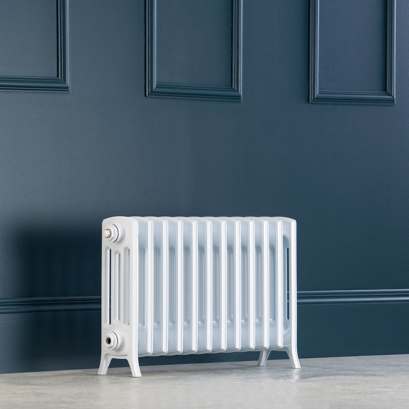 Romelia Horizontal Traditional Colosseum Radiator, 450cm, White