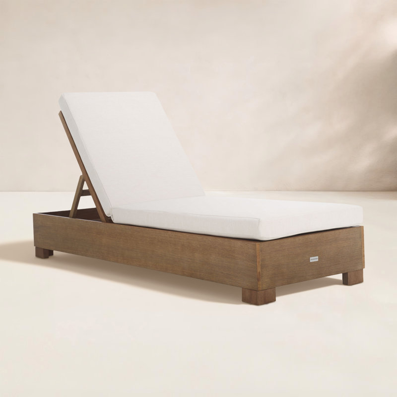 Blanquilla Eucalyptus Chaise Lounge