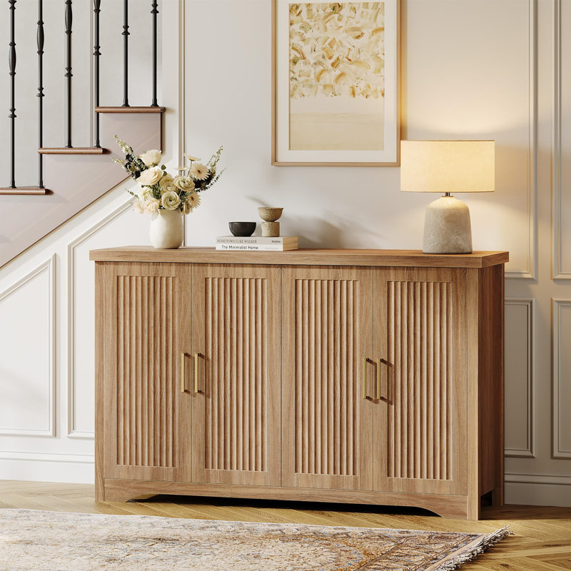 Crédence moderne avec 4 portes et tablettes réglables