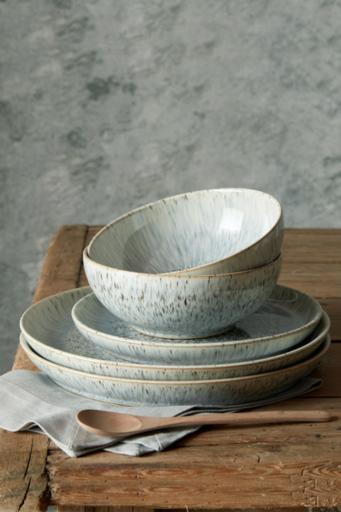 Dinnerware Sets & Place Settings