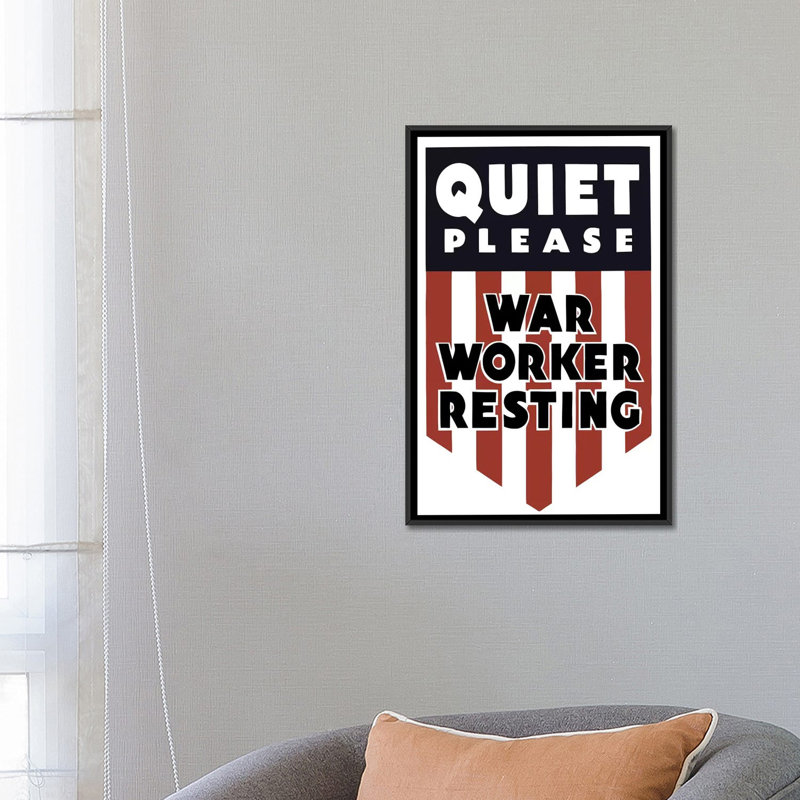 «Vintage War Affiche with a Shield», affiche vintage sur toile, H 26 po x l 18 po x P 1,5 po, Toile avec cadre noir