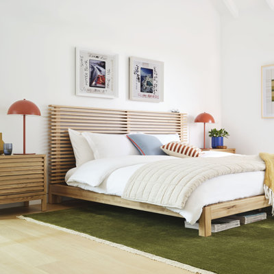 Table de chevet finlandaise en bois massif