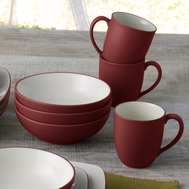 Noritake Colorwave 16-Piece Square Dinnerware Set, Service for 4, Raspberry