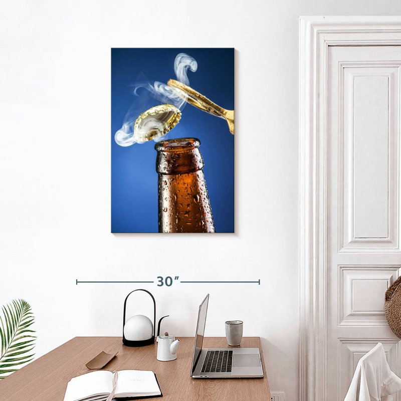 Yarlin Beer Vapor, 30" H x 20" W