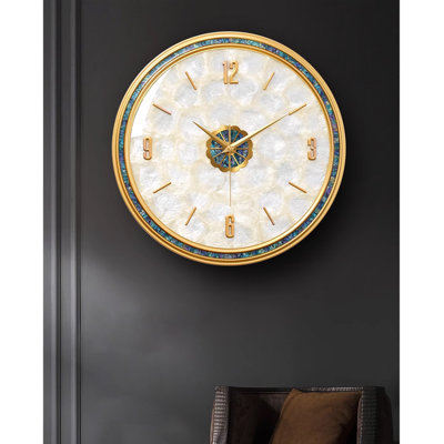 White Golden Seashell Metal Round Wall Clocks