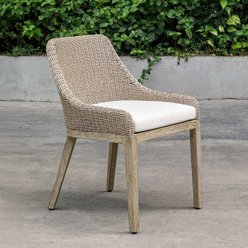 Chaise de salle à manger d'extérieur en osier Uttermost Paloma