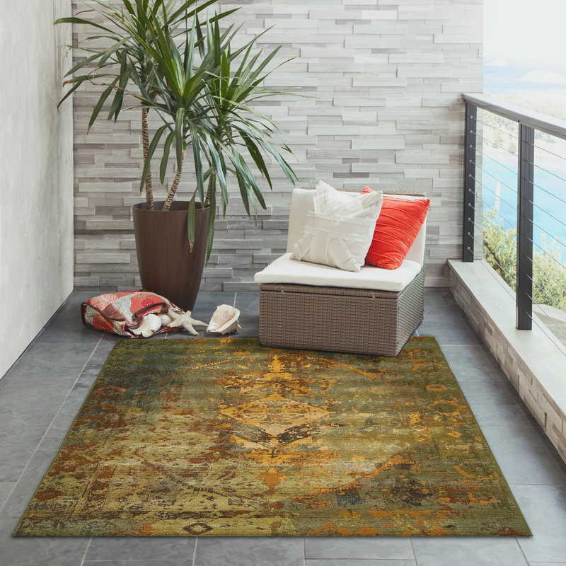 Kowalczyk Power Loom Oriental Indoor/Outdoor Area Rug , Rectangle 3'3" x 4'11"