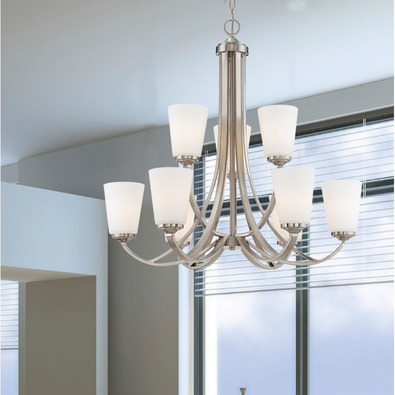 Lustre classique / traditionnel à 9 lumières Raborn