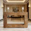 Canapé d'entrée moderne, console en bois-698255359