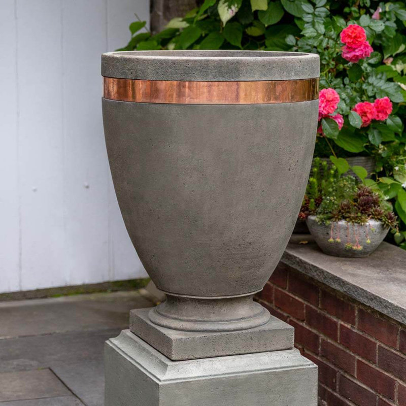 Pot de fleurs urne en béton, H 27,5 po x l 20,75 po x P 20,75 po, Pietra Nuovo