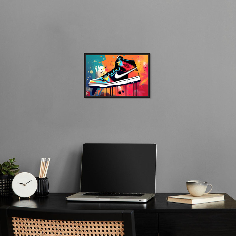 «Colorful Splash Sneaker», impressions sur toile par Notoriart, H 11 po x l 16 po, Cadre noir