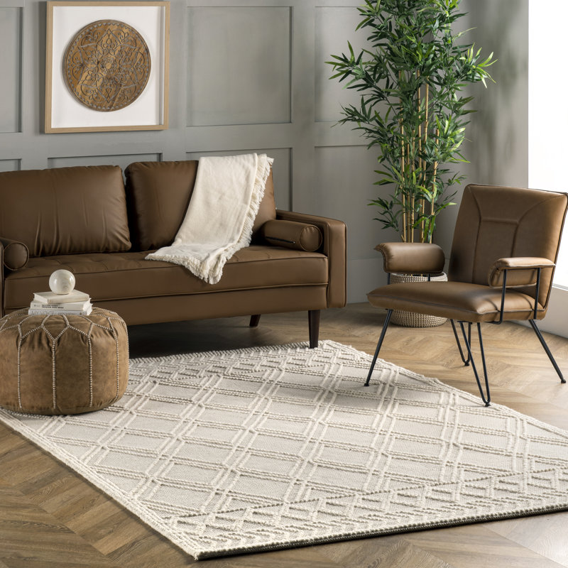 Tapis ivoire en laine / coton crocheté à la main Marnie, Rectangle de 7 pi 6 po x 9 pi 6 po