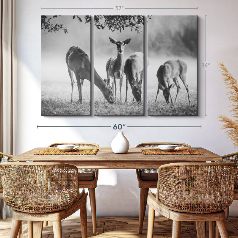 «Vigilant Grazing Deer» sur, H 36 po x l 57 po