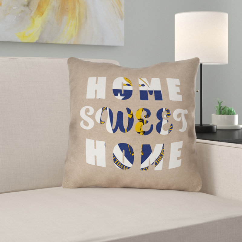 Coussin Katelyn Smith Home Sweet Massachusetts, 18" x 18", Croisé en coton - utilisation intérieure seuleme