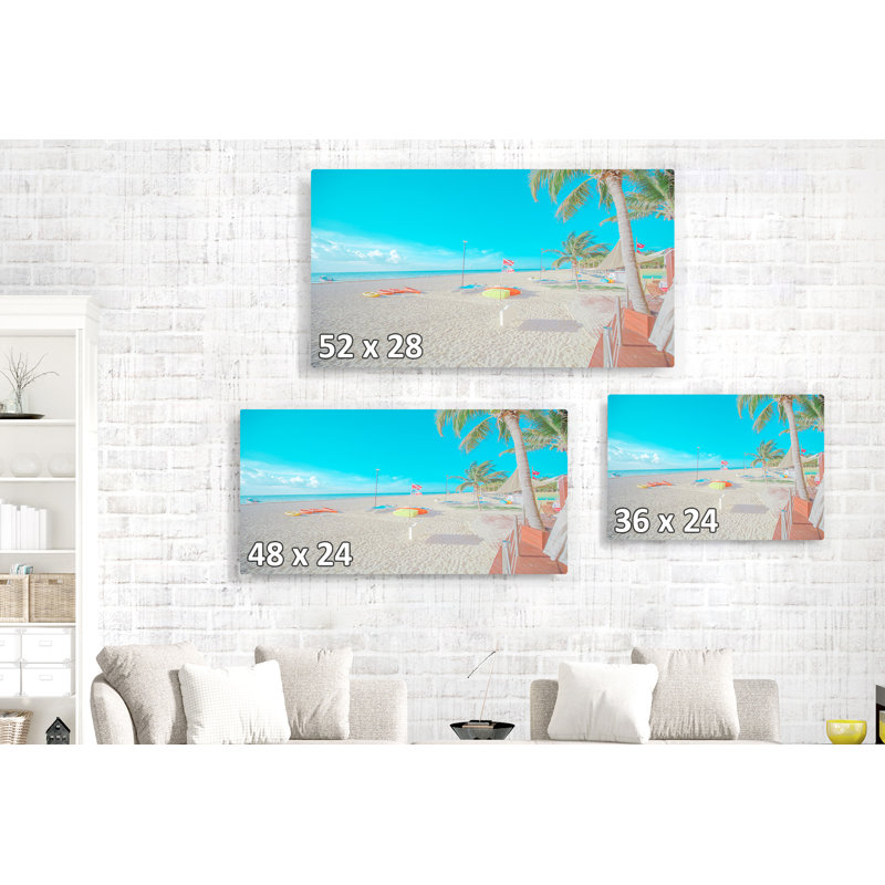 «Mccutchen Chroma Key Kismet Beach», impression sur toile tendue, H 26 po x l 50 po x P 1,5 po