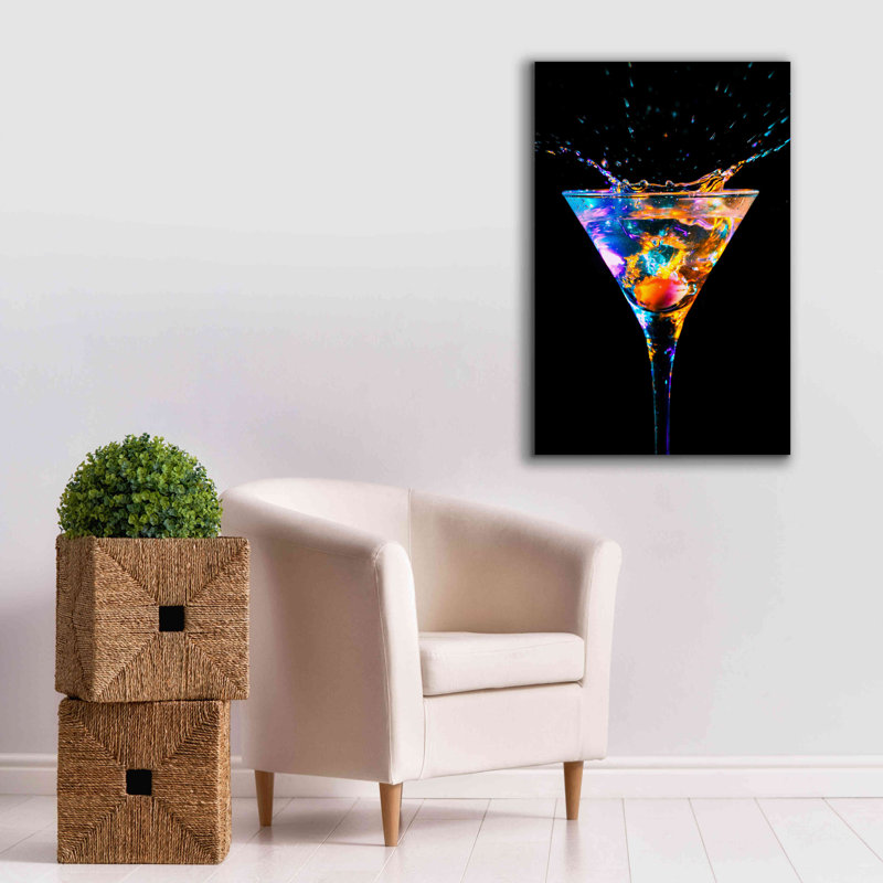 «Bungalow Of A Dream» par Epic Portfolio, Hokku Designs, art mural sur toile, H 40 po x l 26 po x P 1,5 po