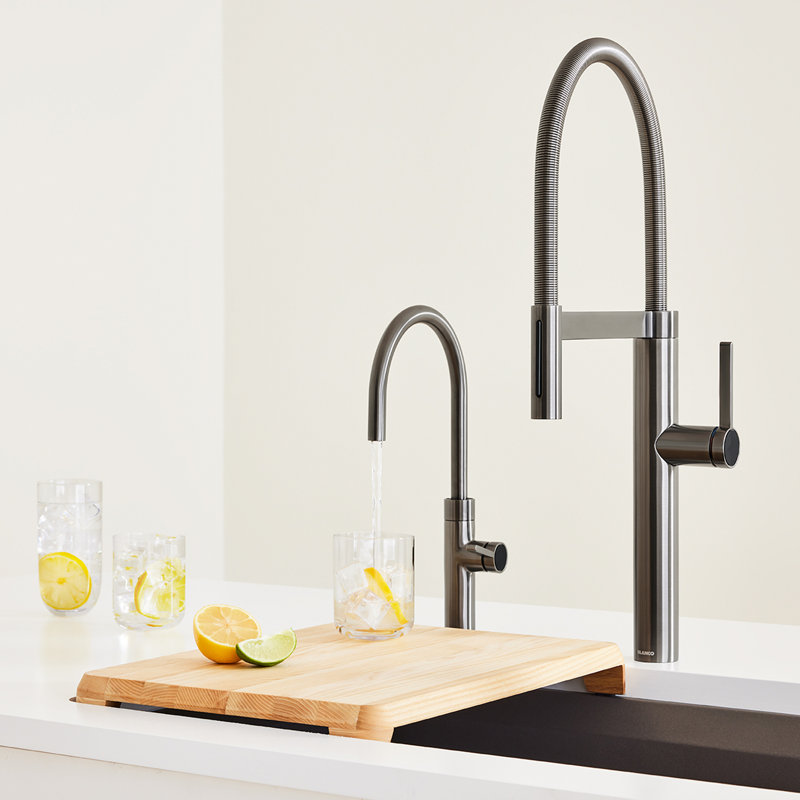 Inteos Bridge Cutting Board