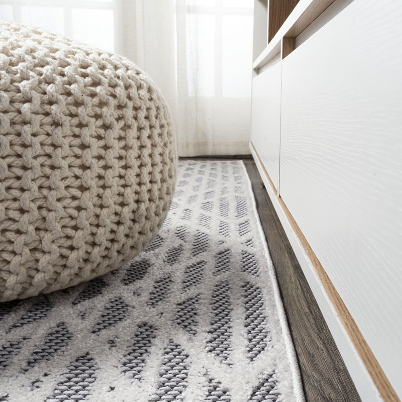 Diaundra High-Low Pile Moroccan Diamond Modern Black/Ivory Indoor/Outdoor Rug, Runner 2' x 8'