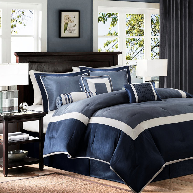 113611284-8CDE Comforter