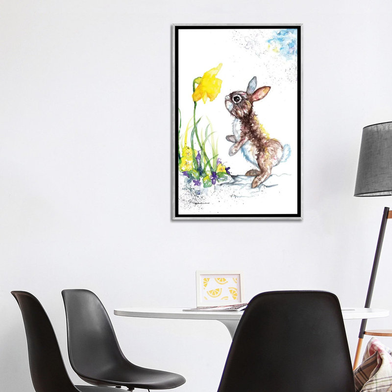 Lapin et jonquille par BebesArts - reproduction d'art, H 40 po x l 26 po x P 1,5 po, Toile avec cadre argenté, Pas de tapis