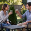 Ensemble de patio extérieur pivotant en métal avec 2 fauteuils et une table UnaLido, compact et durable