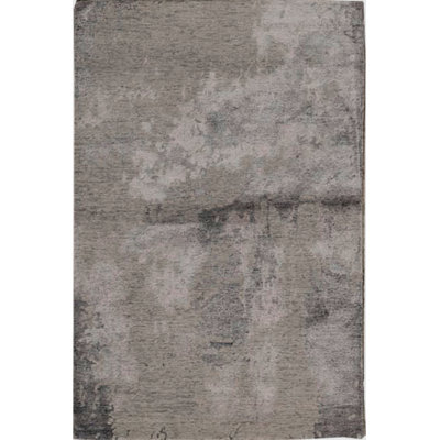 Area Rug in Gray