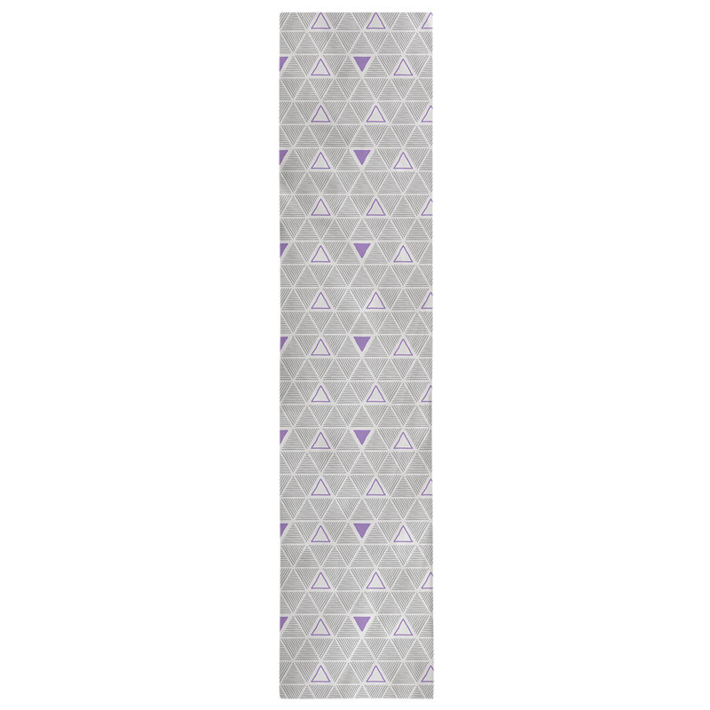 Chemin de table à triangles dessinés à la main Classic, 16 po x 72 po, Mauve pâle/Gris