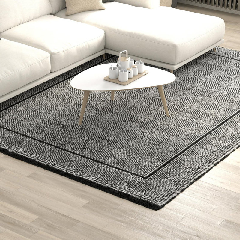 Lucerito Geometric Indoor Rug, Rectangle 4'1" x 6'1"