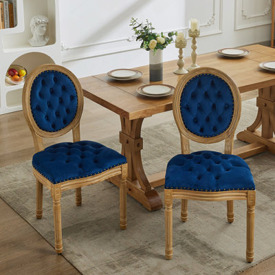 Ensemble de 2 chaises de salle à manger en cuir artificiel style français avec cadre en bois massif et décoration de boucle en velours artificiel avec garniture cloutée, pieds en bois, intérieur à ressorts en acier, ensemble de 2, bleu
