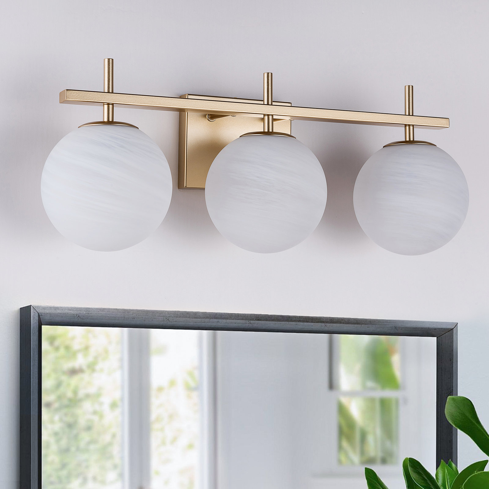 Lio Vanity Light, Polished Gold, 3