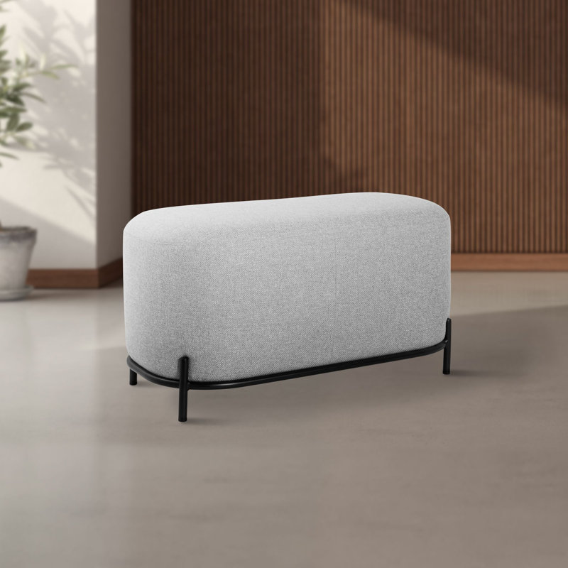  Banc rembourré en tissu gris clair avec pieds en métal Glenorie, H 18 po x l 32 po x P 17 po, Gris