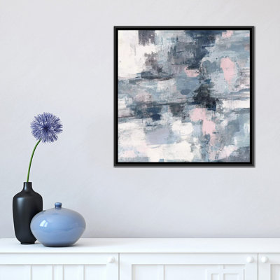 «In the Clouds Neutral Pink Crop» par Silvia Vassileva - reproduction