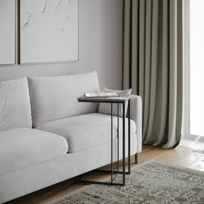 Sauncho End Table