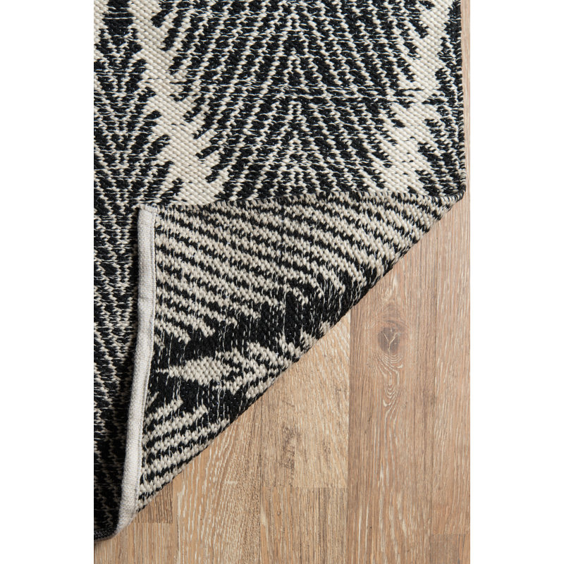 River Geometric Handmade Flatweave Black/Ivory Indoor/Outdoor Area Rug, Rectangle 8'6" x 11'6"