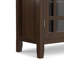 Vitrine moyenne en bois massif de 39 po Bedford avec portes en verre et tablettes réglables Bedford-281182927