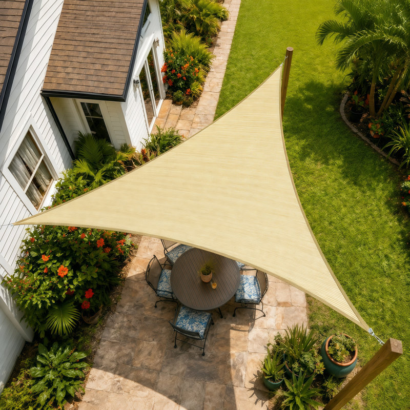 Voile d'ombrage avec quincaillerie Amgo, Beige, 16 pi x 22 pi