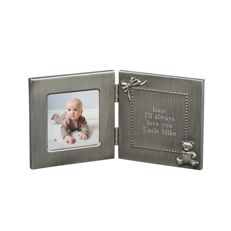 Cadre photo avec plaque de gravure pour bébé à charnière Wynkoop