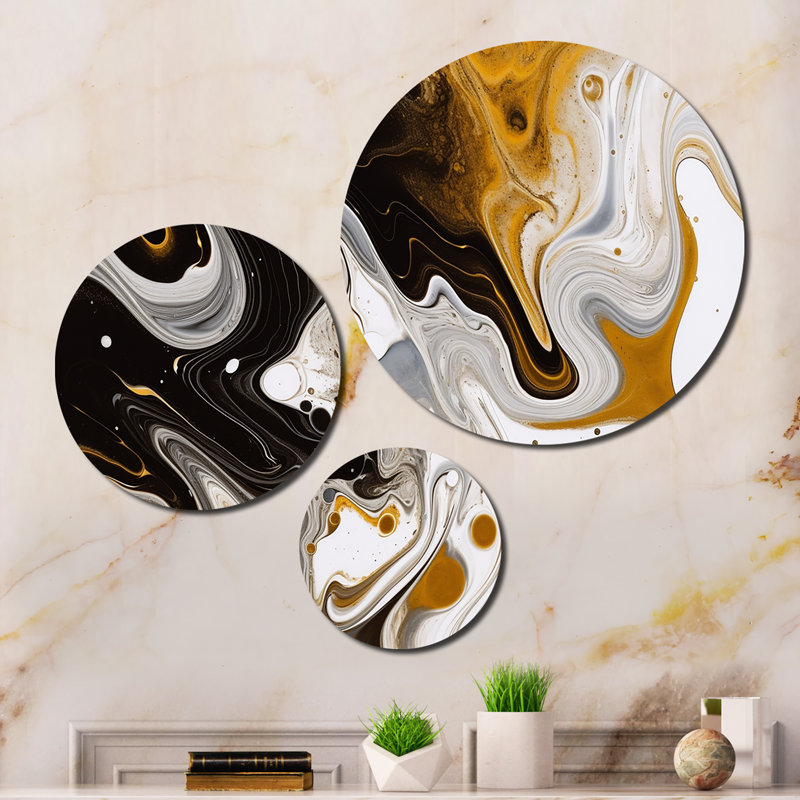 Abstract Wall Decor on Metal