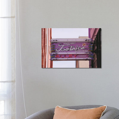 " Tootsie'S Nashville " by Ann Hudec