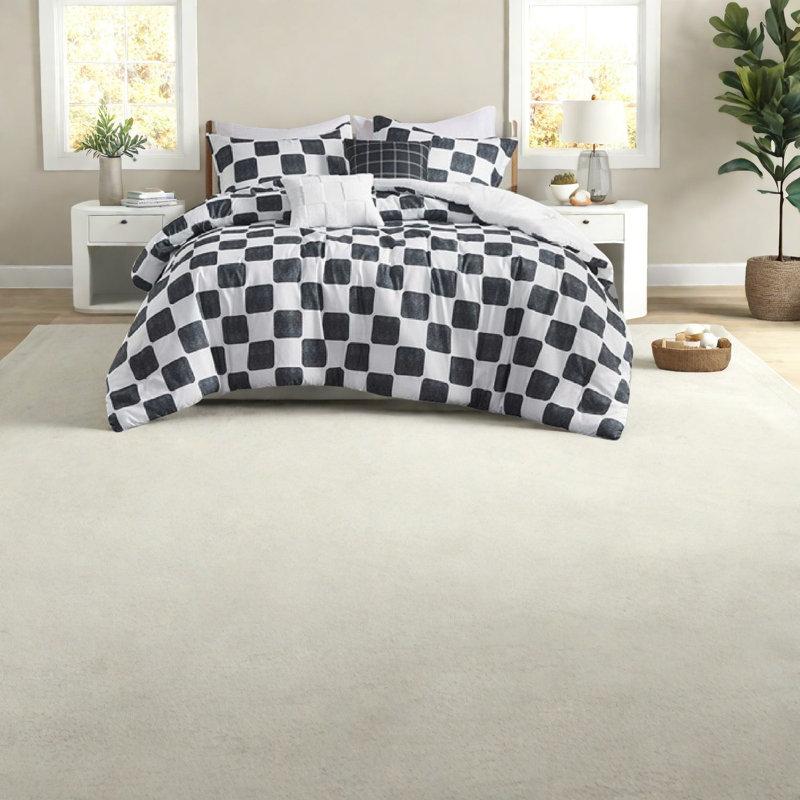 Modern Hypoallergenic Bedding Sets, Polyester Microfiber, Bold Checkered Design, Home