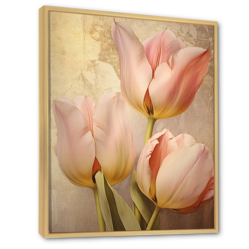 Tulip Dreams IV - impression sur toile florale, Cadre naturel flottant, H 40 po x l 30 po x P 1,5 po