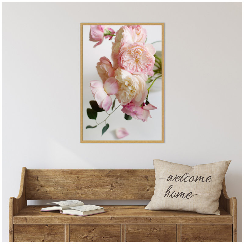 «Soft Pink Flower Bouquet» par Kristy Campbell, reproduction d'art sur toile encadrée, Naturel
