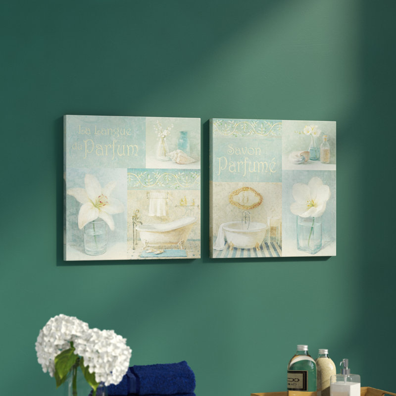 «Lovely Teal and Light Blue French Clawfoot Bathaign and Floral», ensemble de 2 impressions sur toile tendue